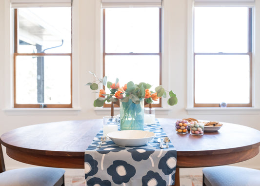 Table Runner - Mod Flowers (Grey)