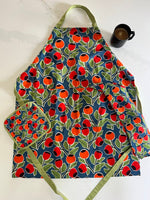 Rose Hips Apron – Hand-Drawn Organic Cotton Apron with Pockets
