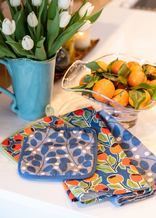 Branches + Dots Hot Pad – Organic Cotton, Hand-Drawn Modern Design, Heat-Resistant Kitchen Essential